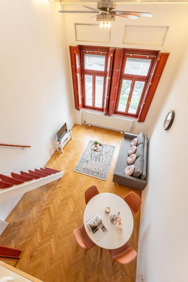 Apartamento Elizabeth'S Treasure Deluxe Budapest Exterior foto