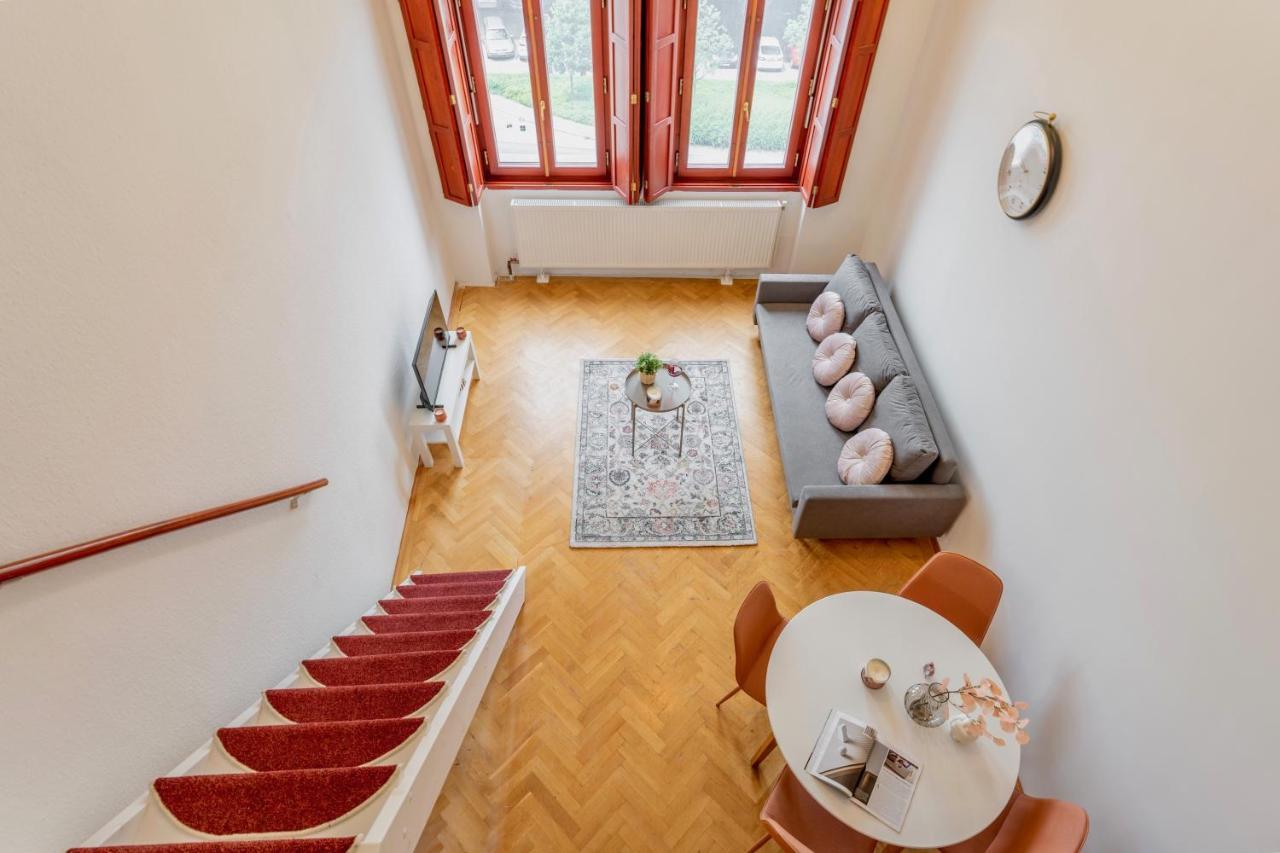 Apartamento Elizabeth'S Treasure Deluxe Budapest Exterior foto