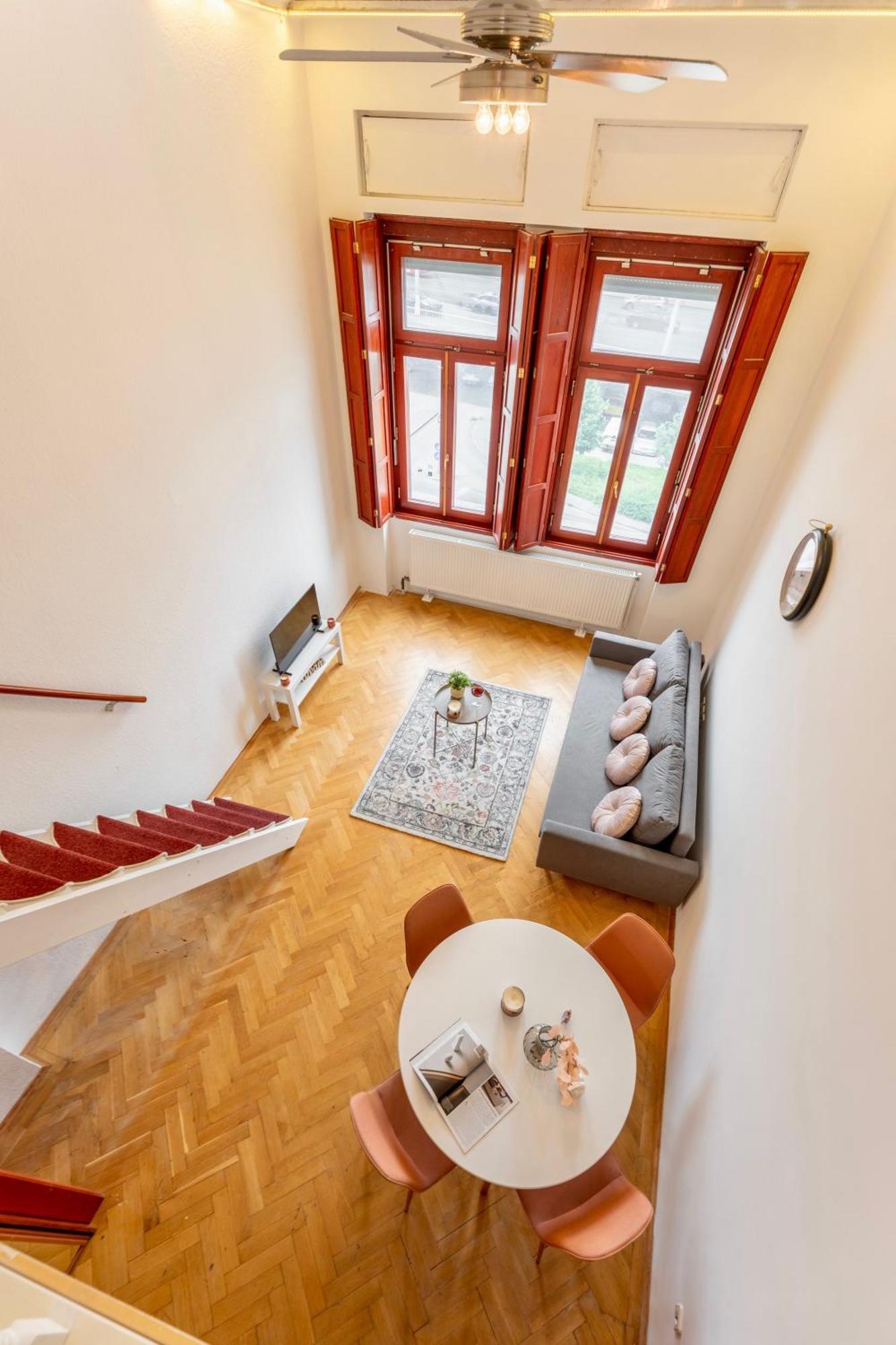 Apartamento Elizabeth'S Treasure Deluxe Budapest Exterior foto