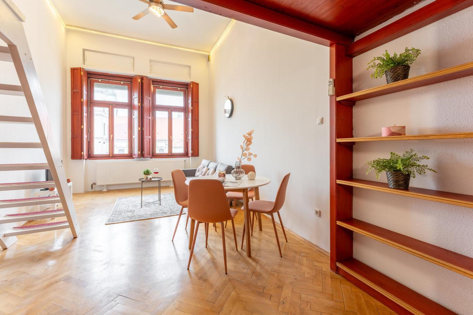 Apartamento Elizabeth'S Treasure Deluxe Budapest Exterior foto